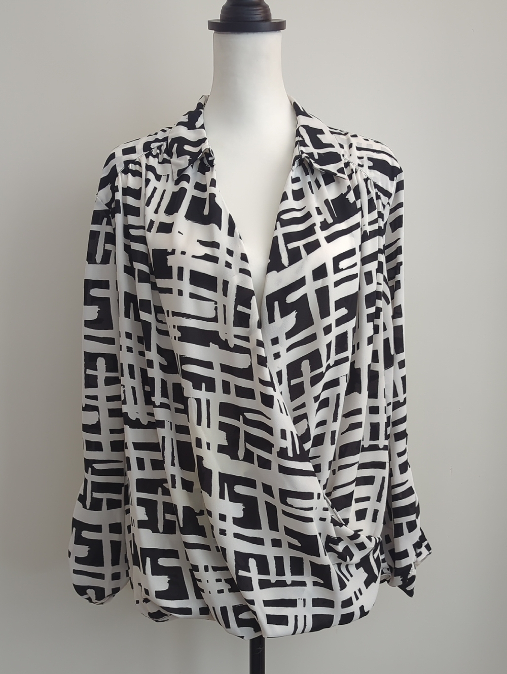 INC Monochrome Abstract Geometric Drape Surplice Blouse Cross-Over Neckline 16W